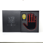 دست بی قرار